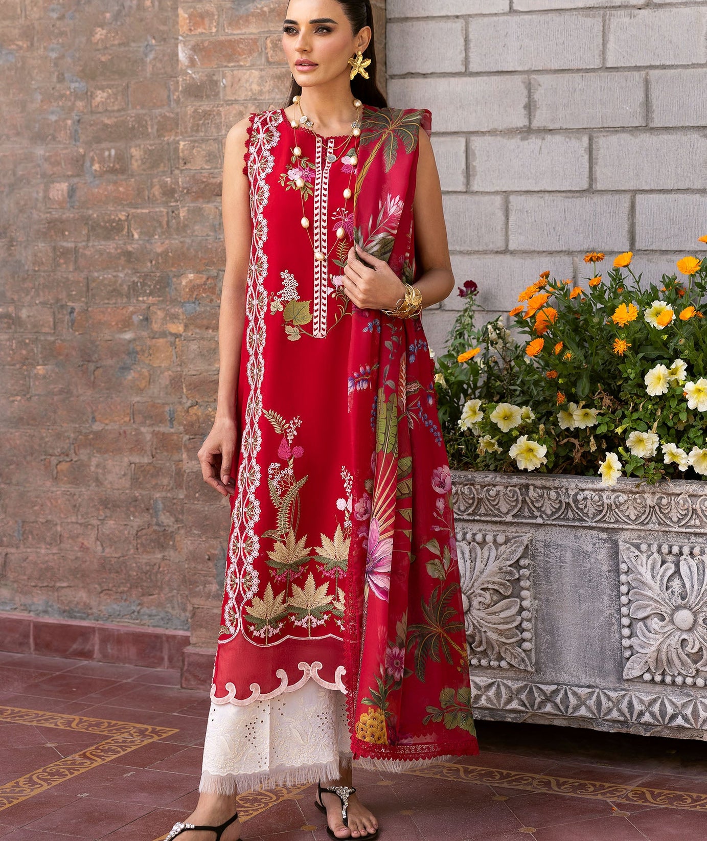 Saira Shakira Bloom Lawn`25 D#6-A