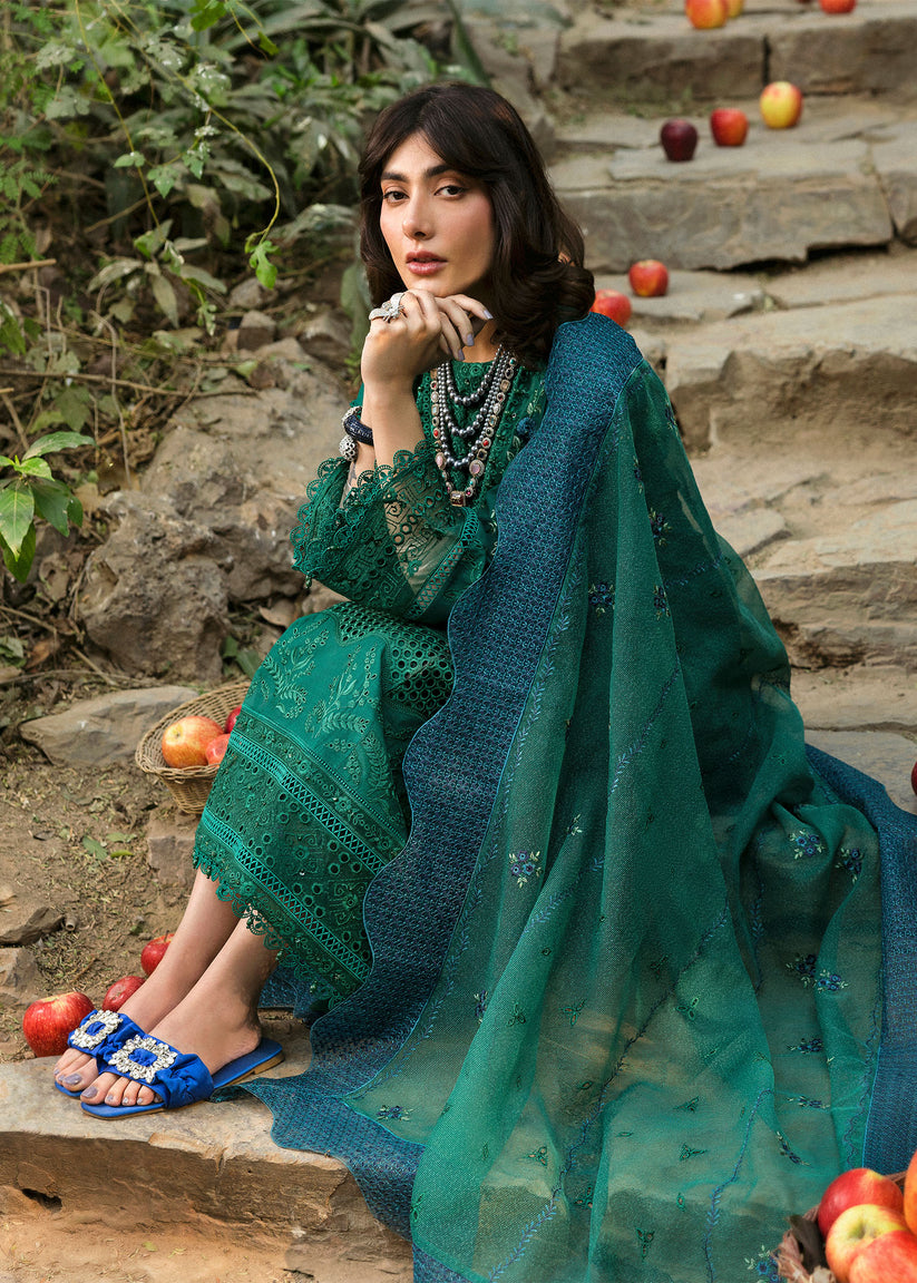 Sardinia Floral Forest Lawn'25 D#806 (Botanic Grace)