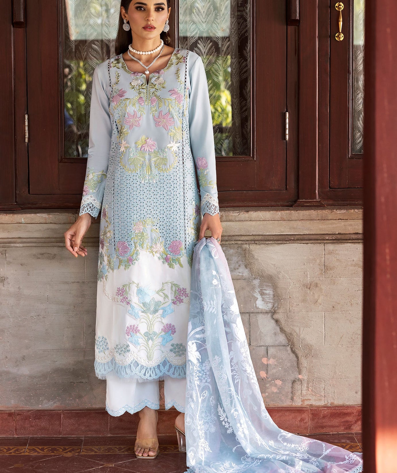 Saira Shakira Bloom Lawn`25 D#4-B