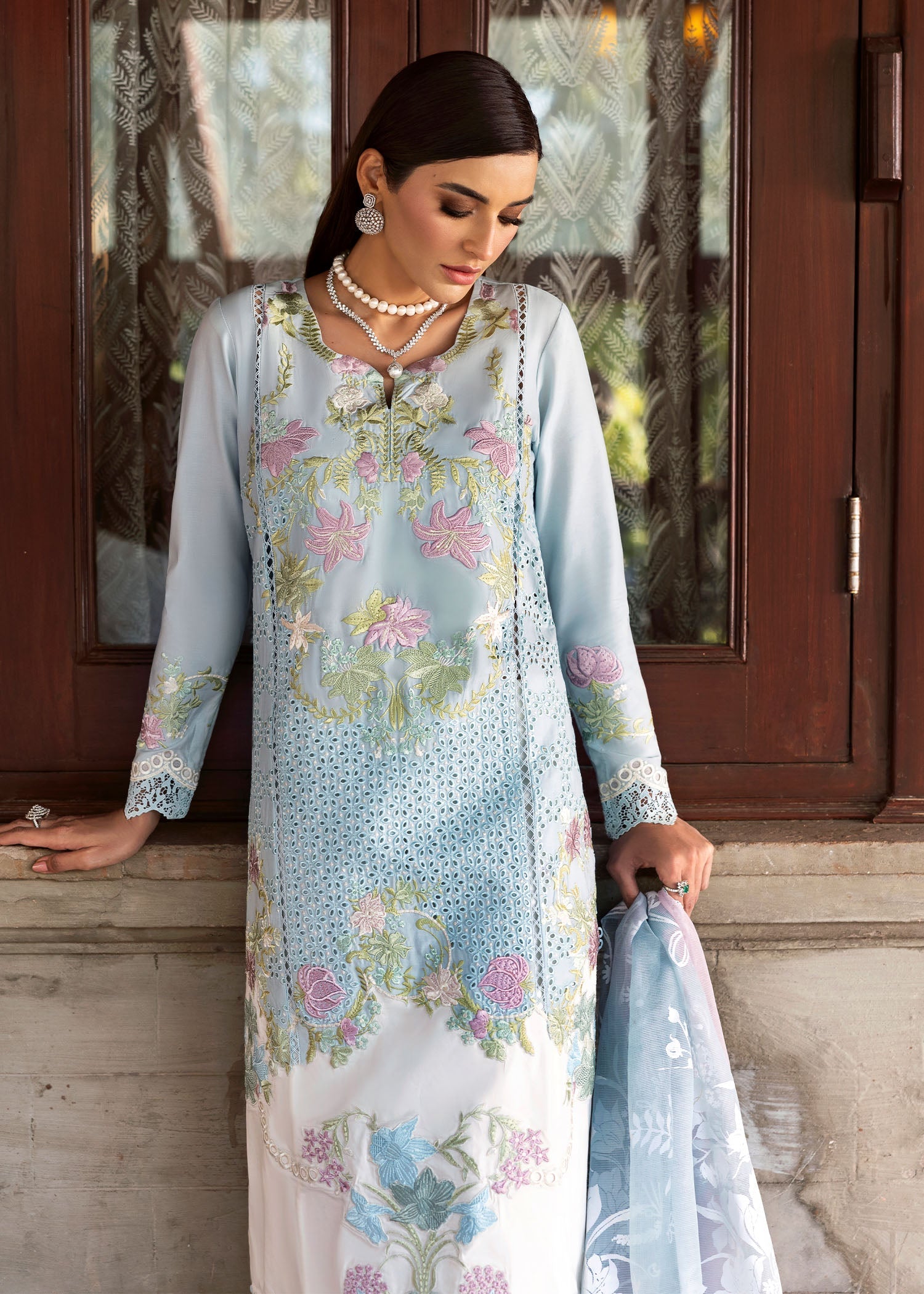 Saira Shakira Bloom Lawn`25 D#4-B