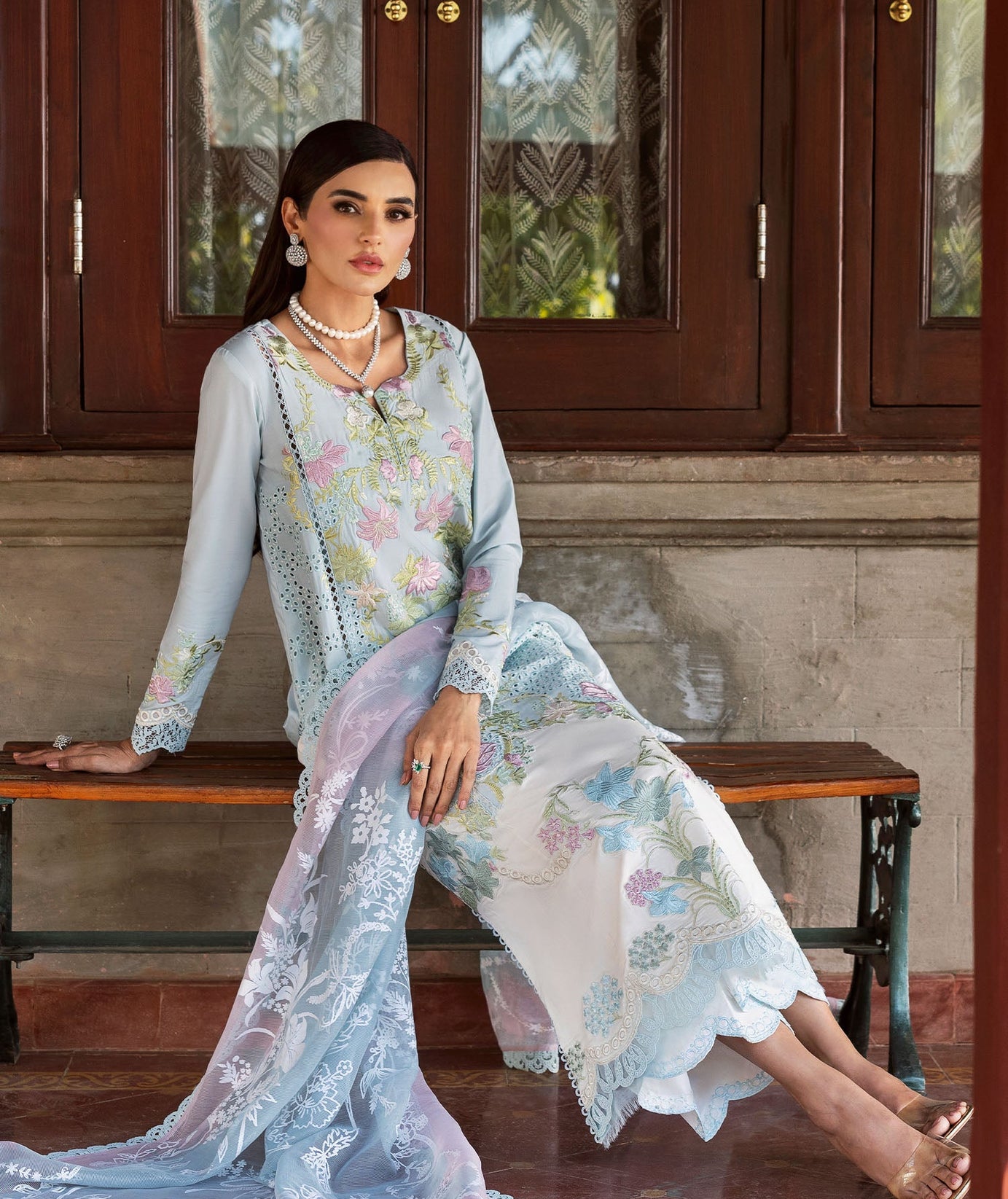 Saira Shakira Bloom Lawn`25 D#4-B