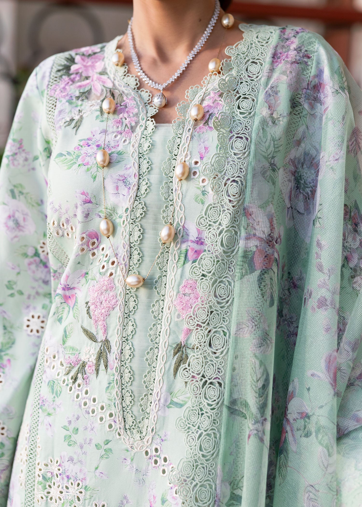 Saira Shakira Bloom Lawn`25 D#5-B