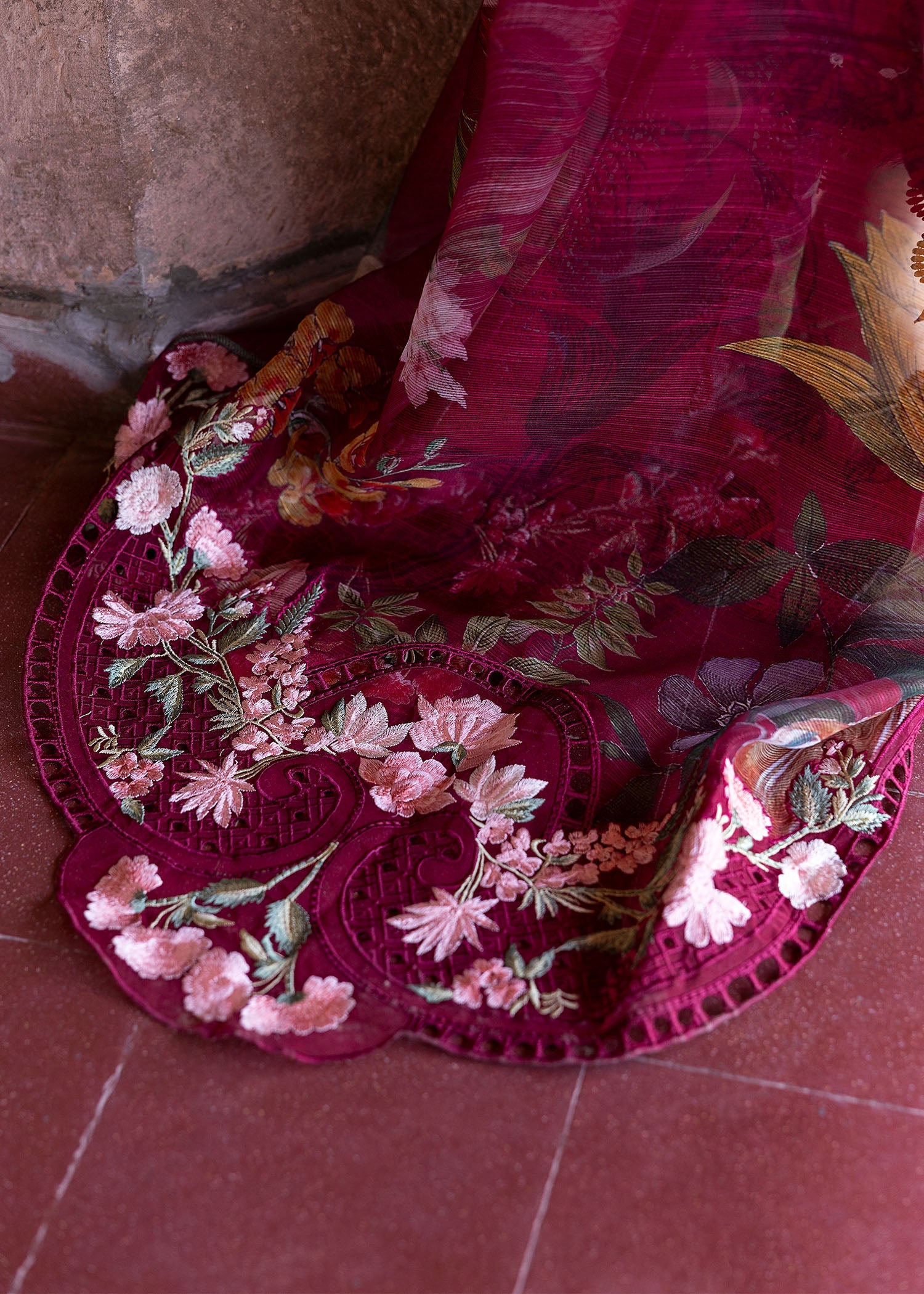 Saira Shakira Bloom Lawn`25 D#2-A