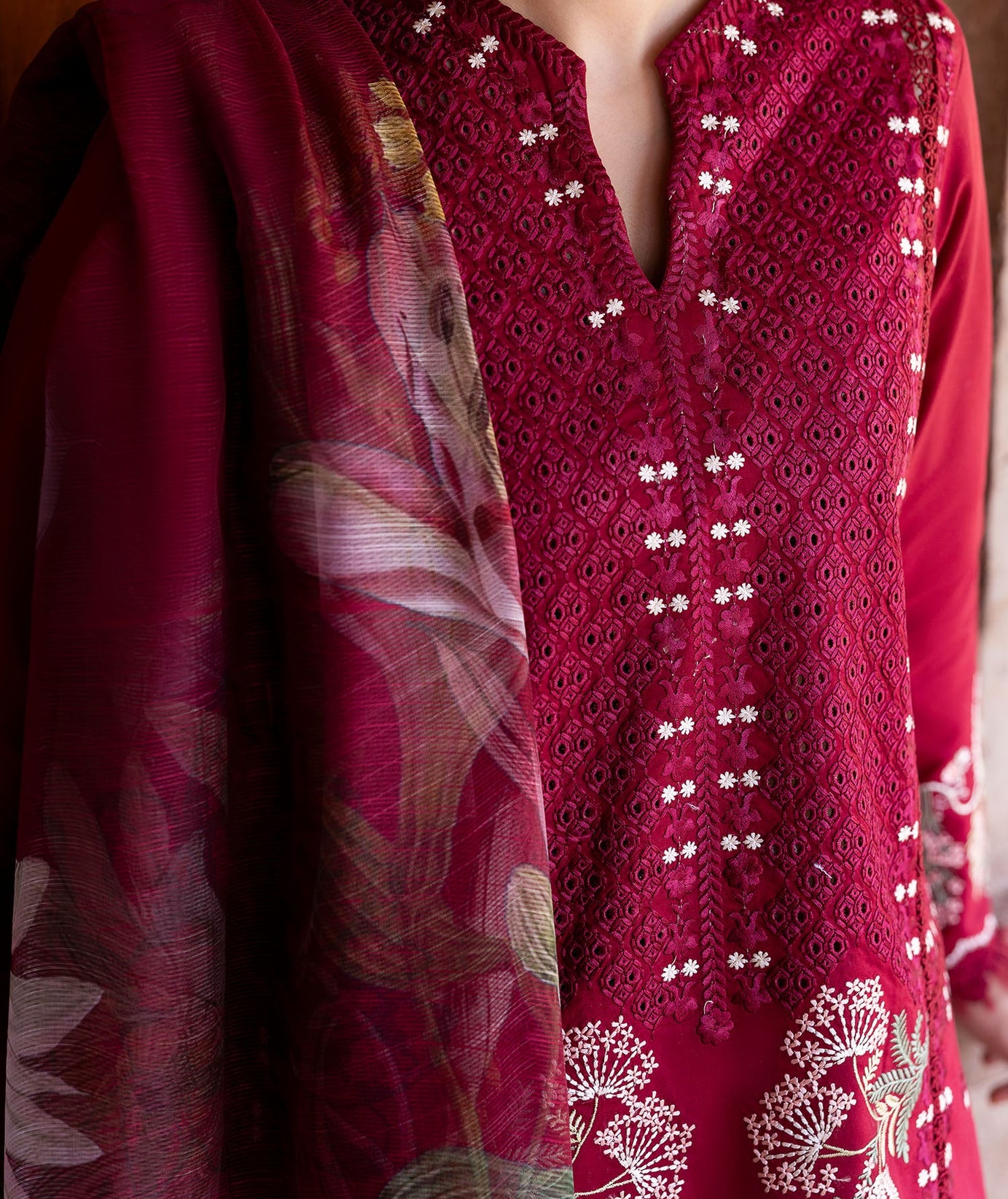 Saira Shakira Bloom Lawn`25 D#2-A