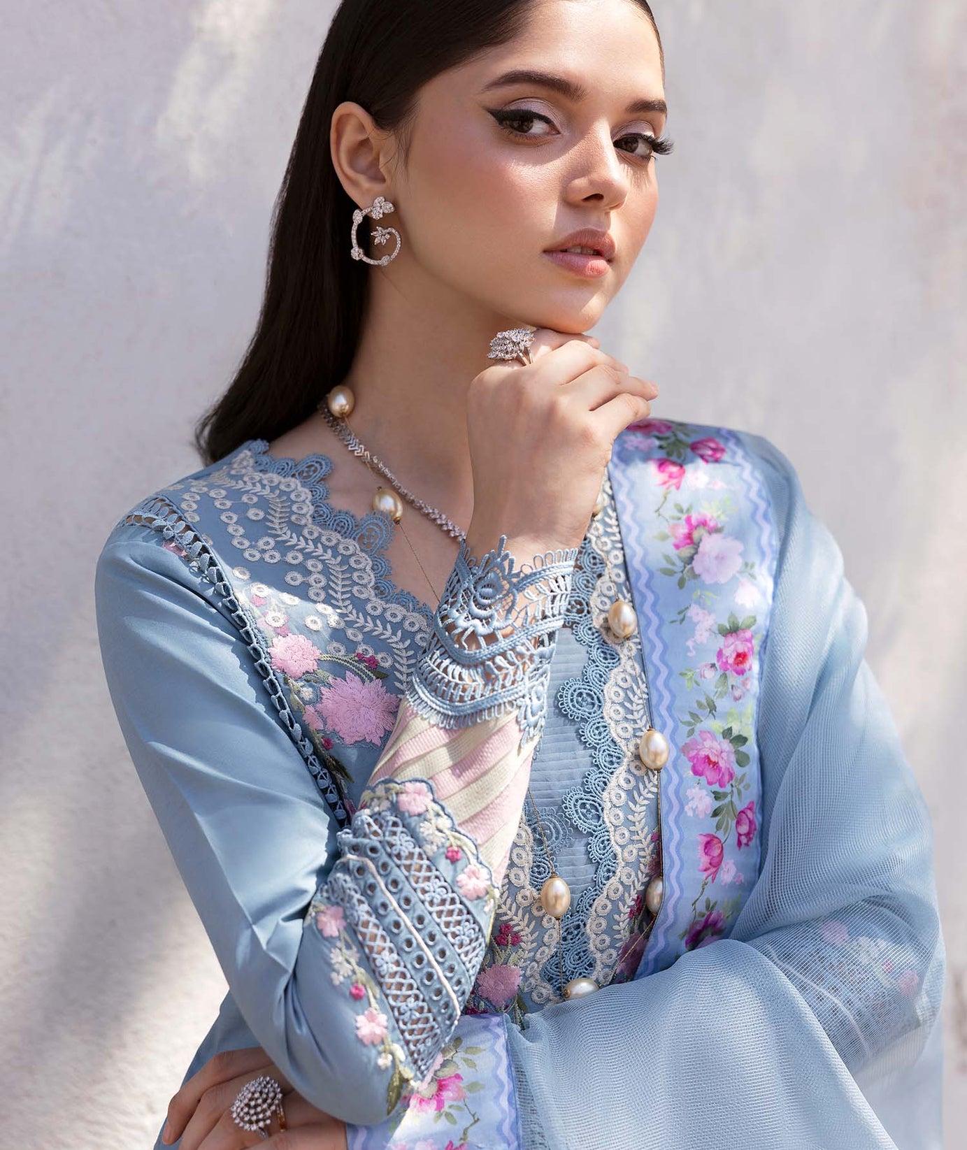 Saira Shakira Bloom Lawn`25 D#1-B