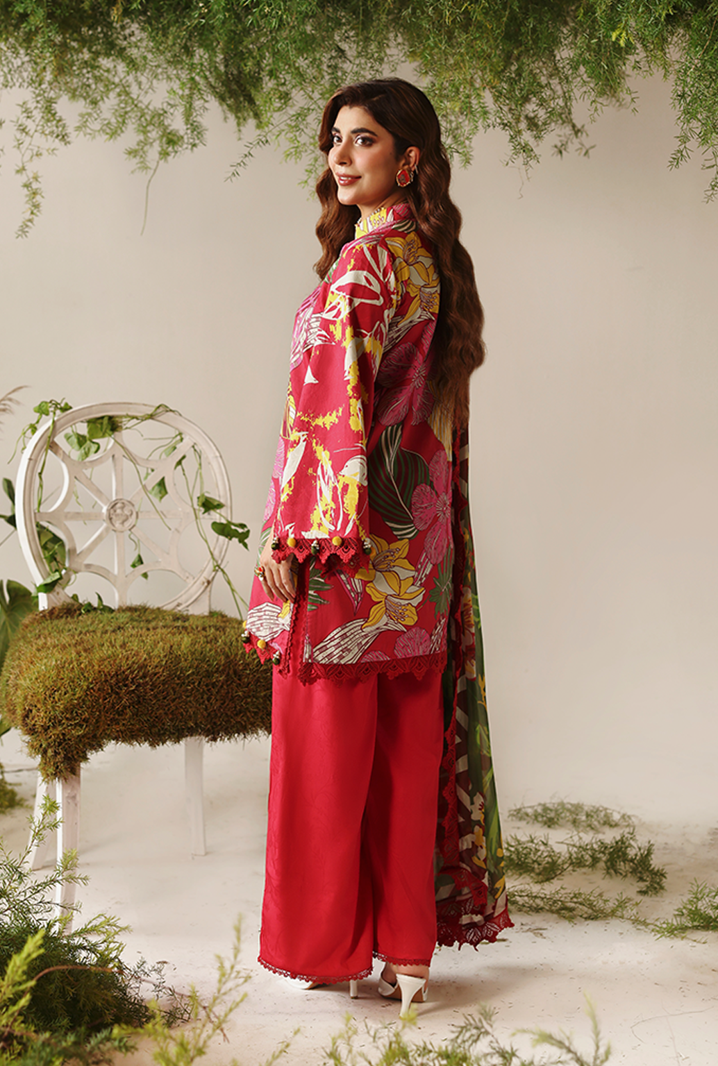 Naqsh Bloom & Vogue Jacquard`25 Hot Red D#156