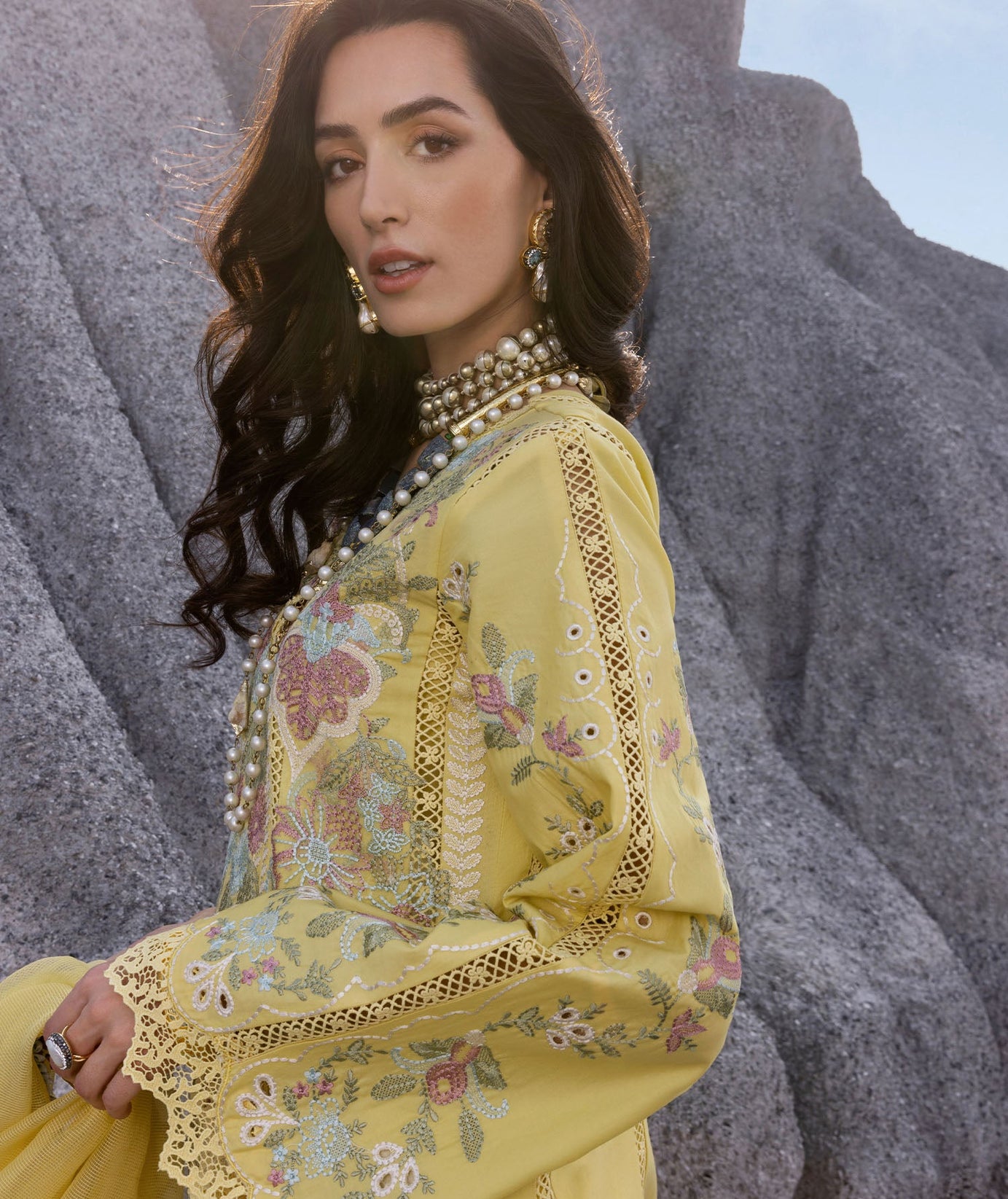 Saira*Shakira Lawn'25 DILARA-B