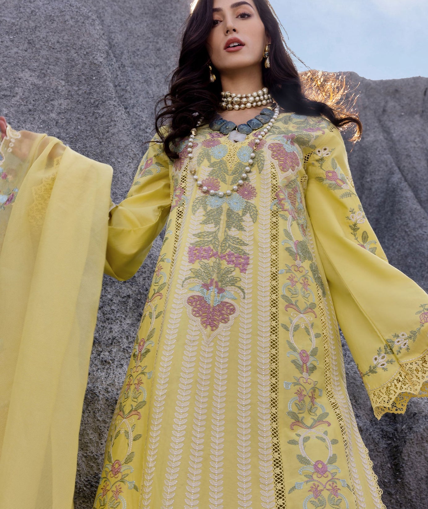 Saira*Shakira Lawn'25 DILARA-B