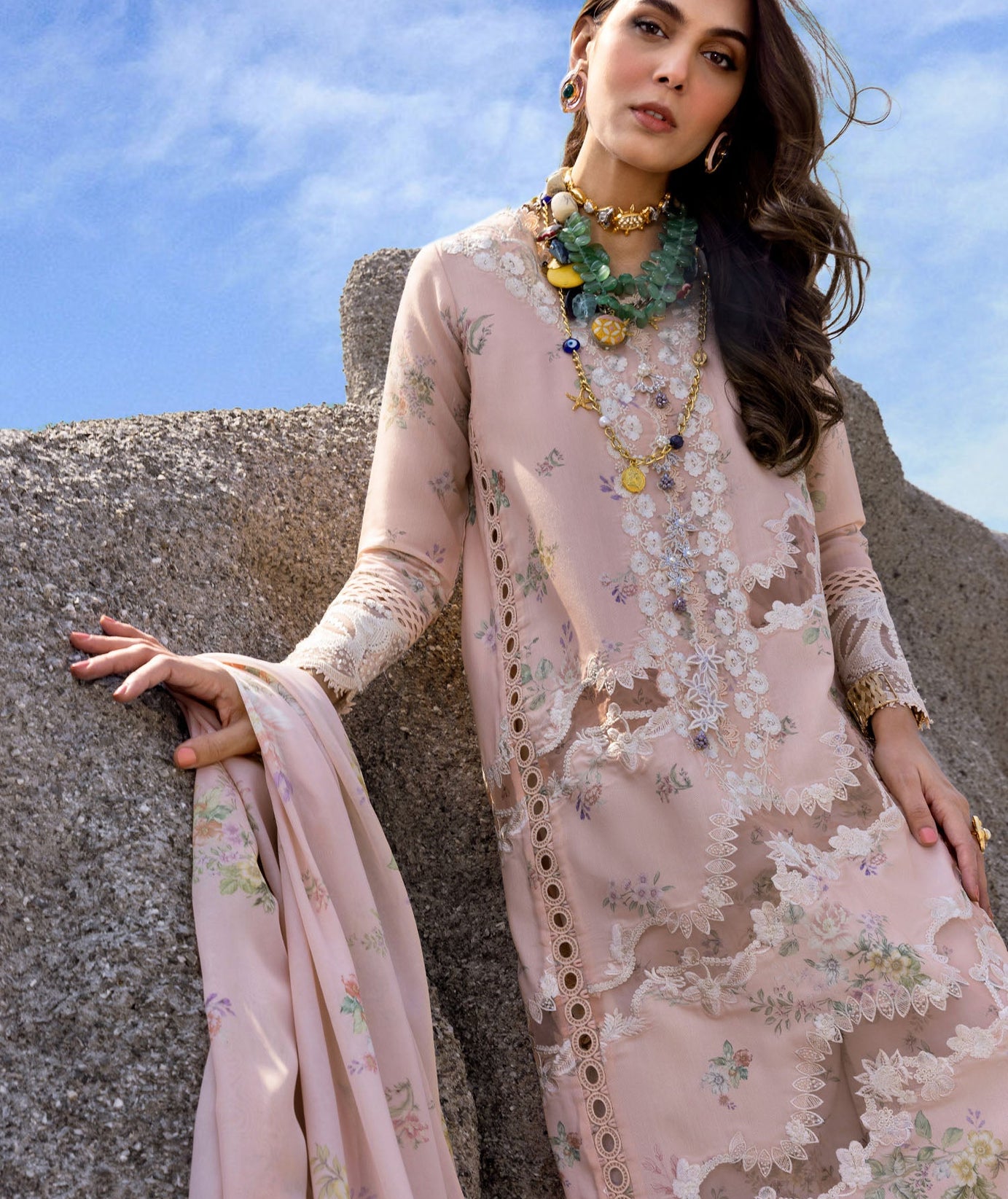 Saira*Shakira Lawn'25 SERENA-B