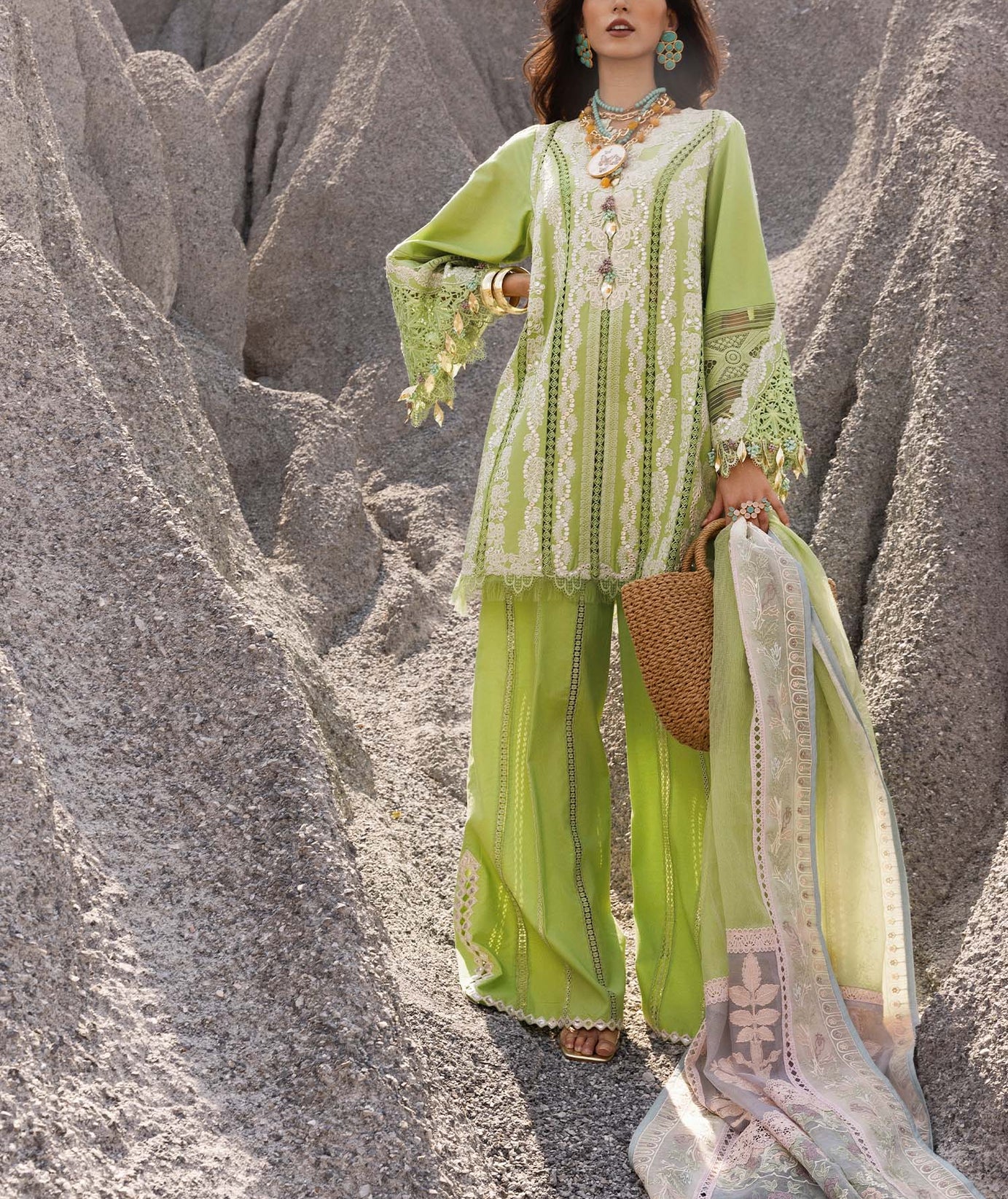 Saira*Shakira Lawn'25 NADINE-B