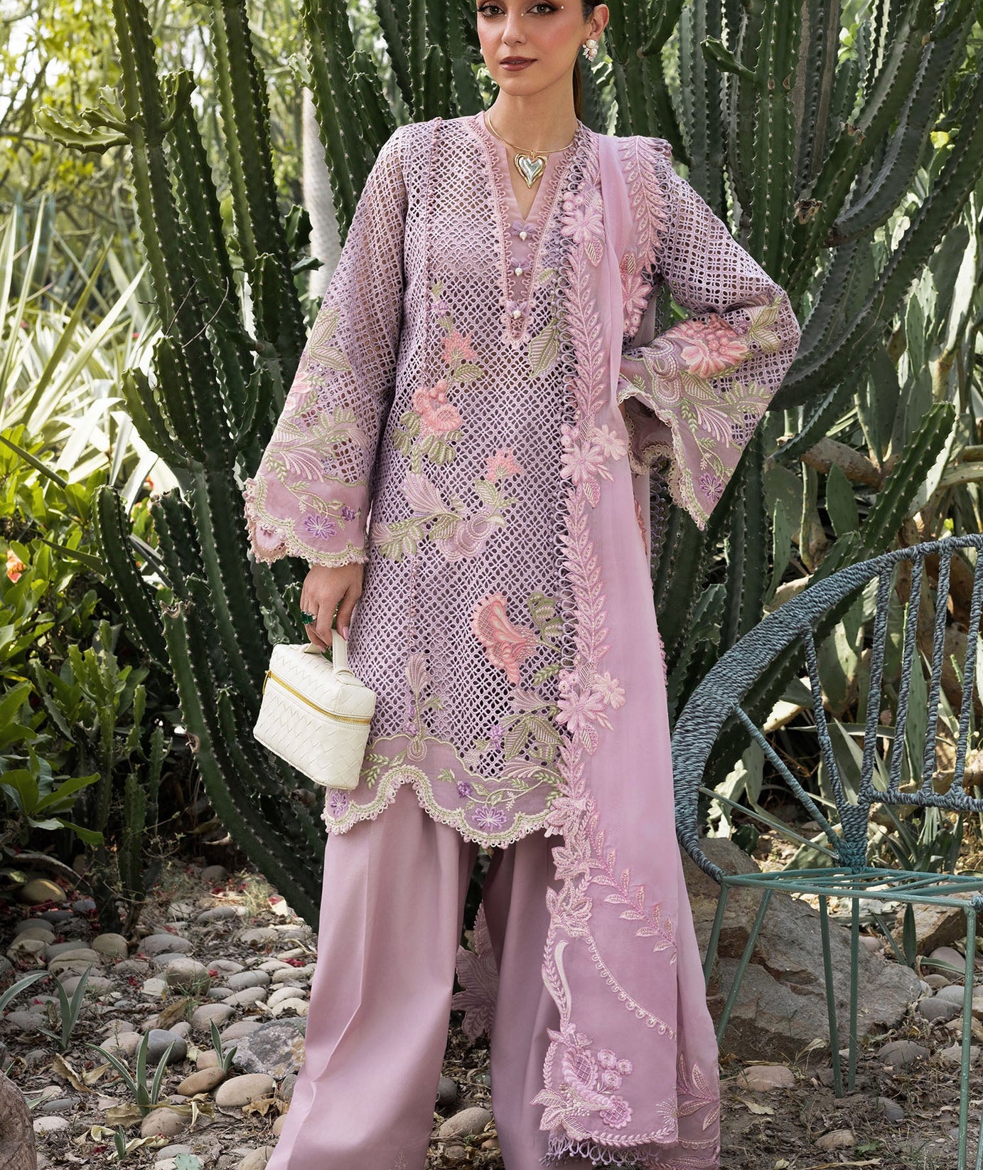 Crimson Luxe Lawn`25 ONE TRUE LOVE - D6B