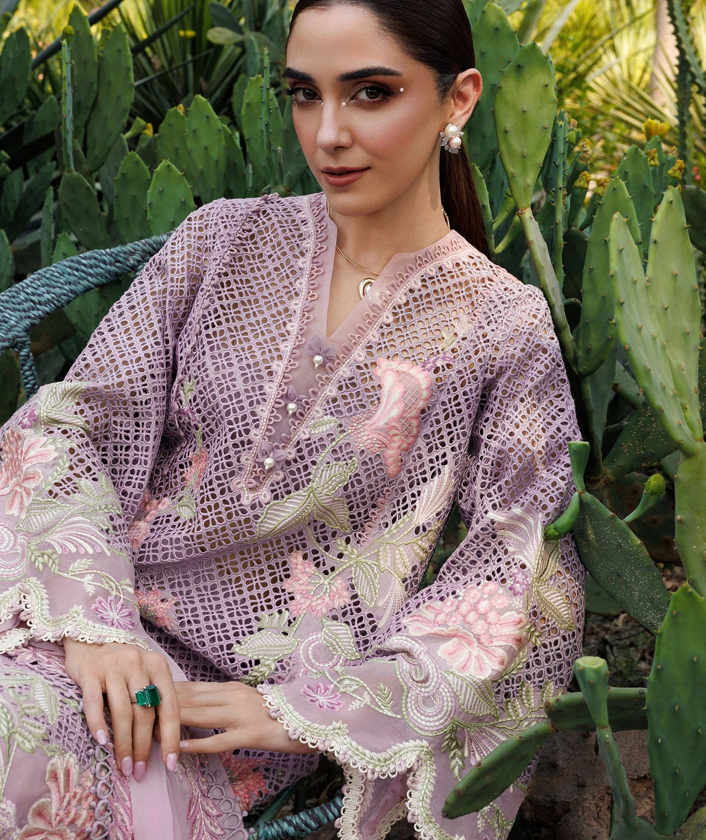 Crimson Luxe Lawn`25 ONE TRUE LOVE - D6B