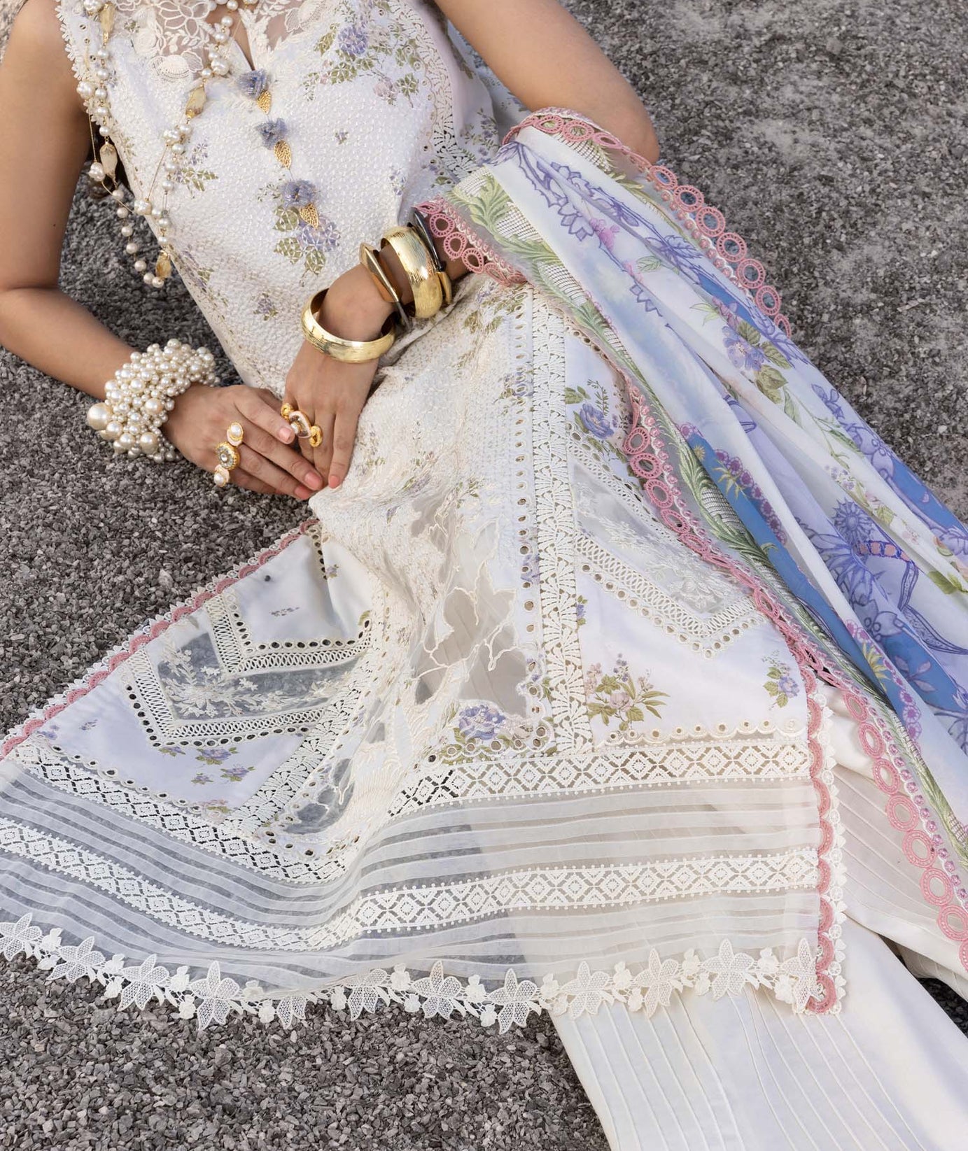 Saira*Shakira Lawn'25 CECIL-B