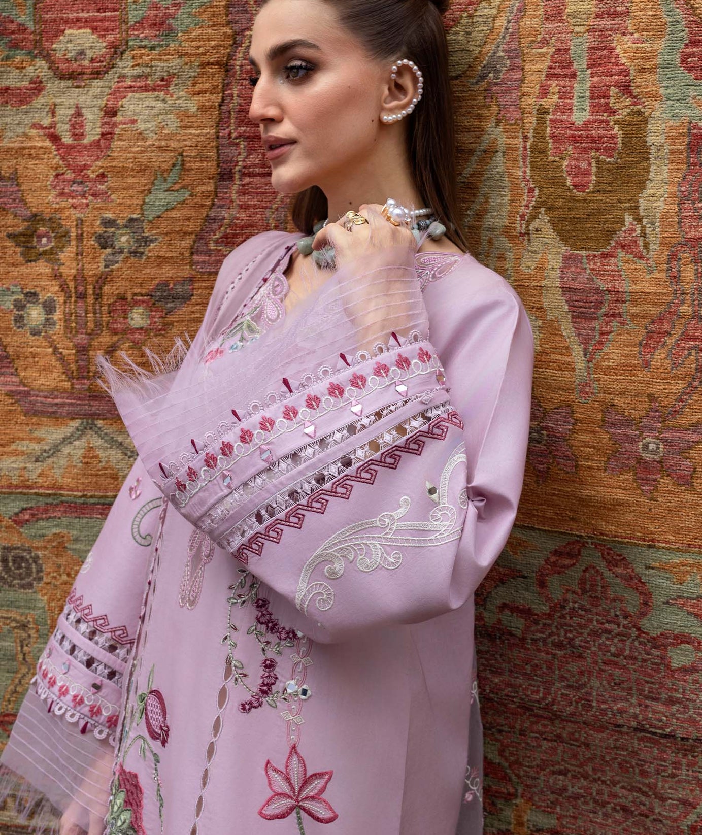 Crimson Luxe Lawn`25 MIRROR GARDEN - D3B