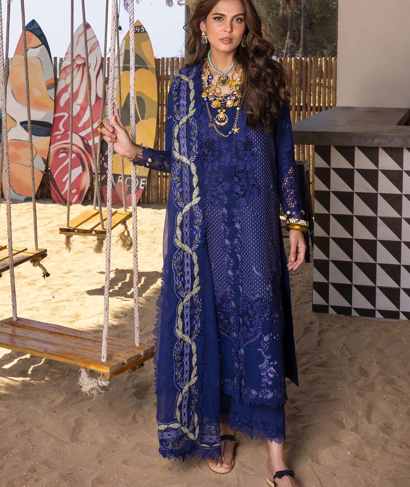 Saira*Shakira Lawn'25 LEYLA-B