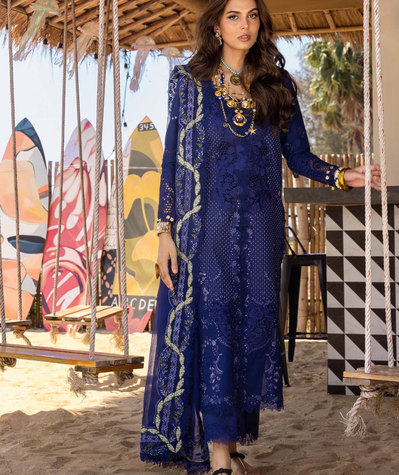 Saira*Shakira Lawn'25 LEYLA-B