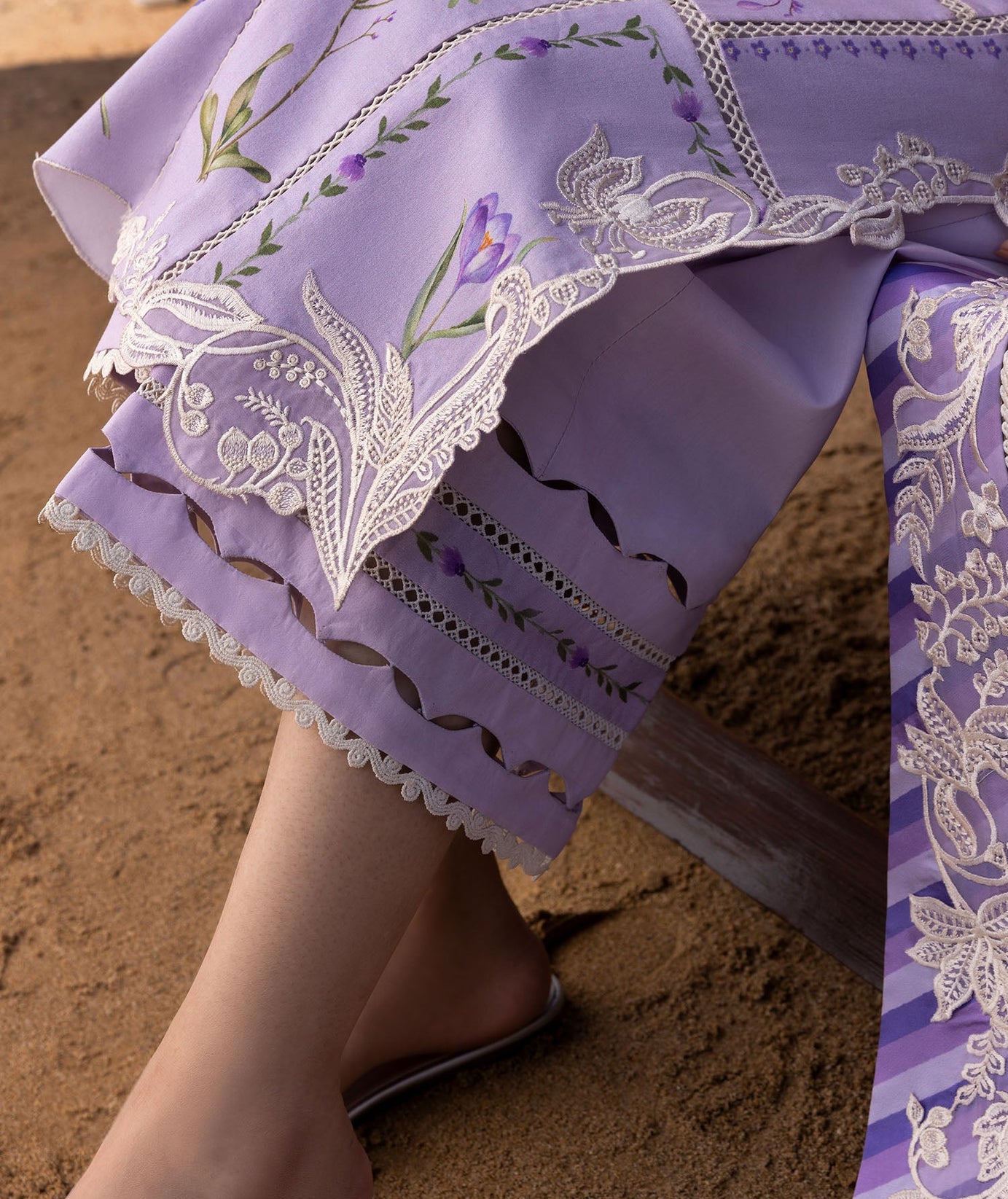 Flow by Crimson'25 D7 A