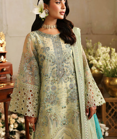 RA Nureh Jhoomro L/Formal'24 NL#67