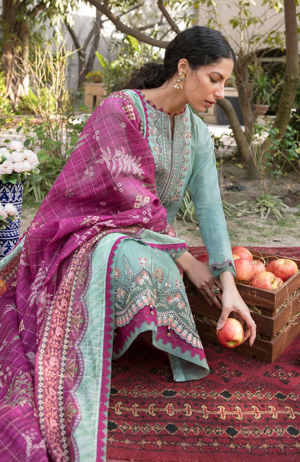 Seran Afsanah Lawn`23 D#12
