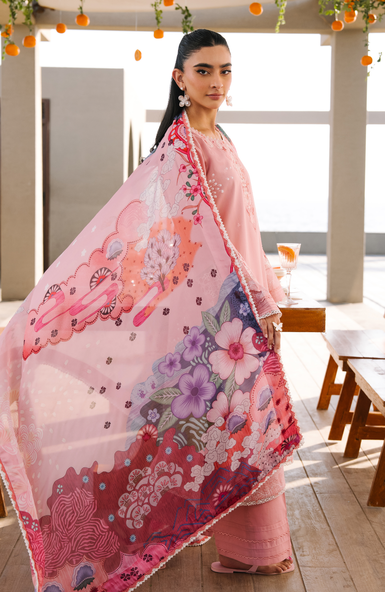 Seran Afsanah Emb Lawn`26 D#7