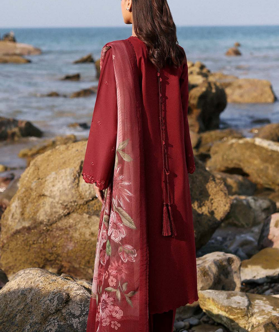 Seran Afsanah Lawn'25 (MEHRU)