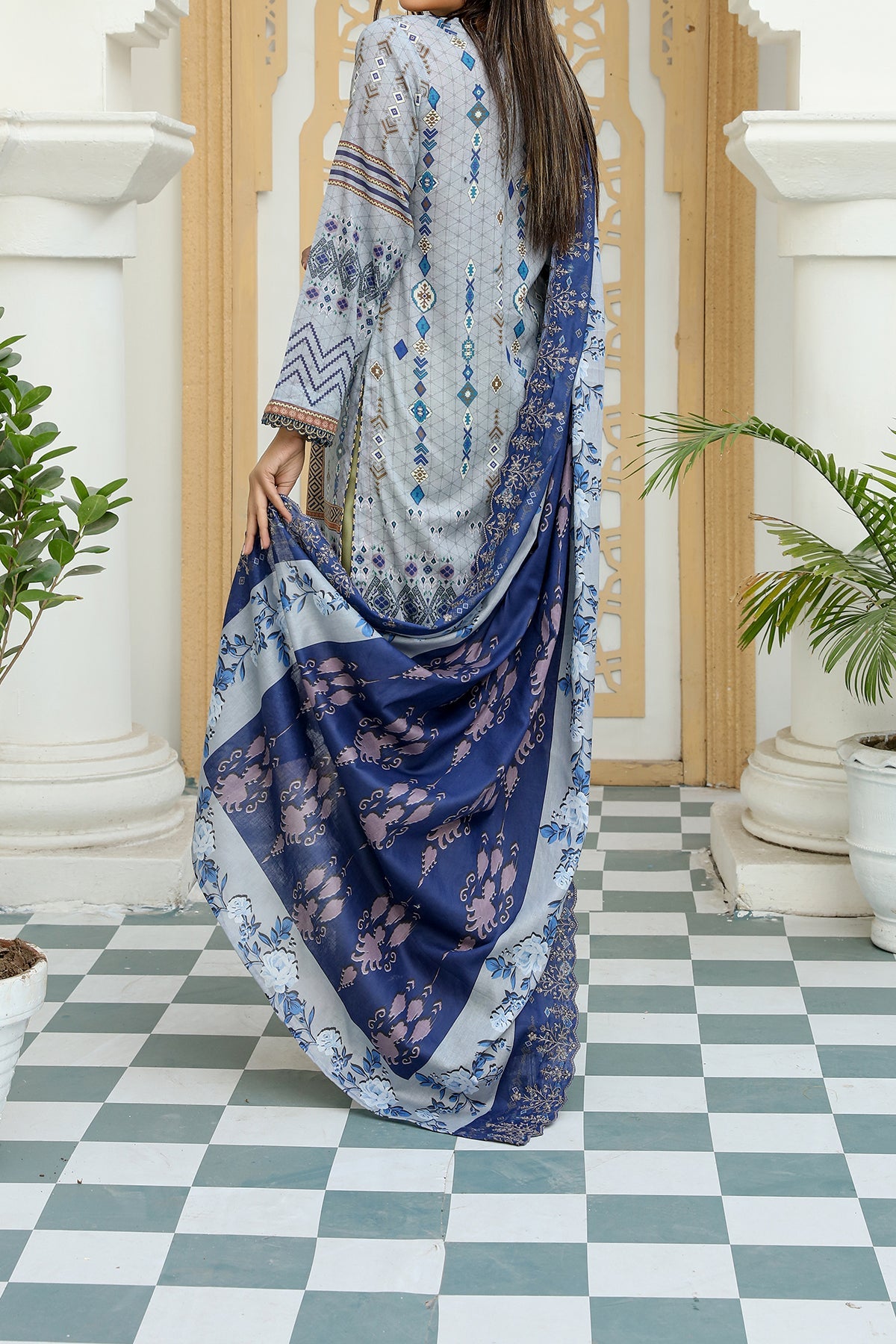 Komal Emb Lawn`24 D#07