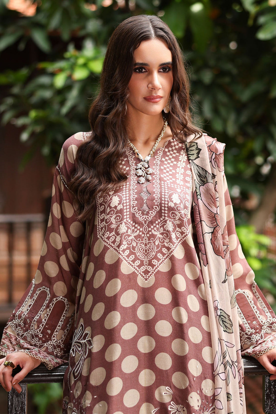 RA Nureh Delights S-Linen`25 DD#20