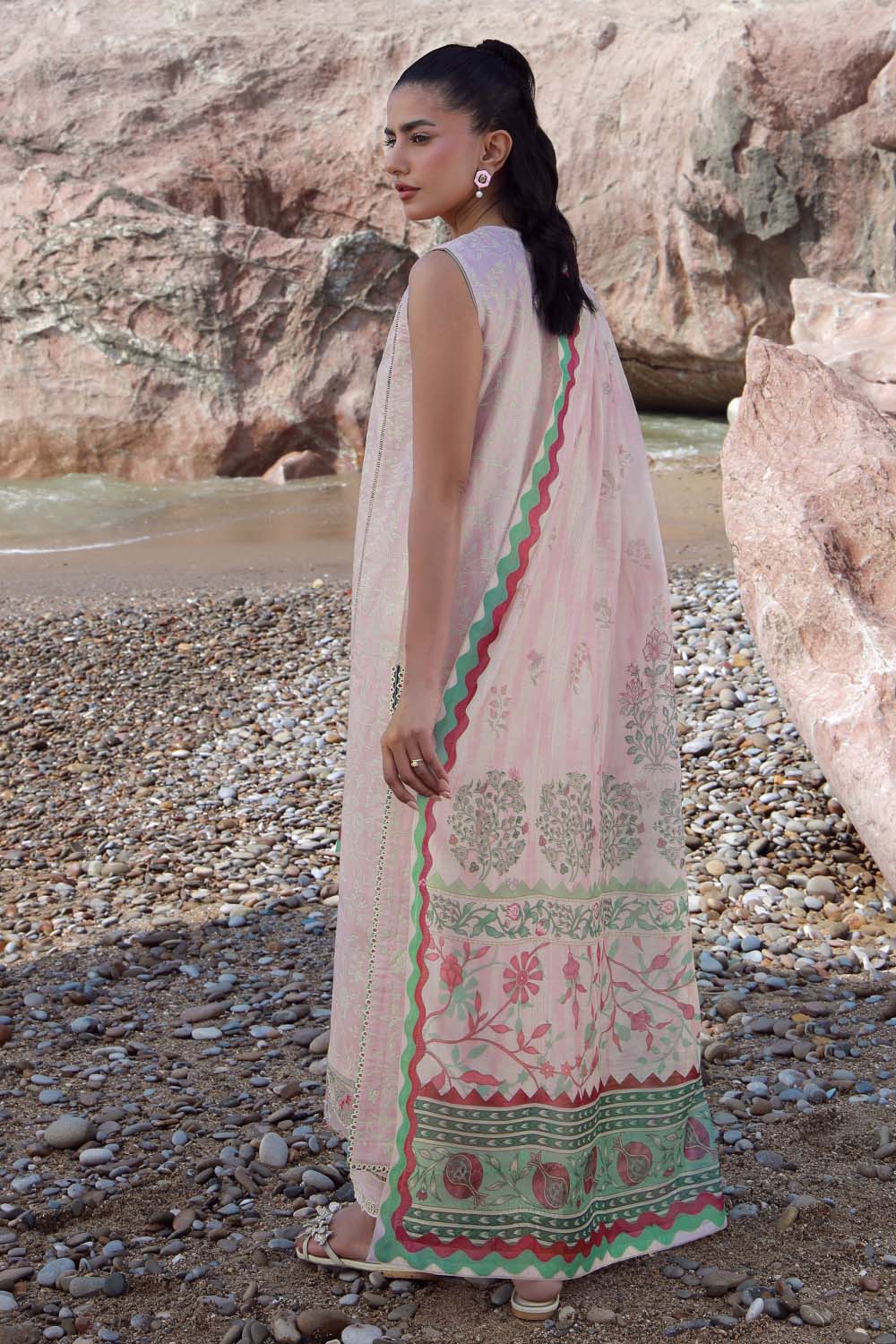 Seran Afsanah Lawn'25 (INSA)