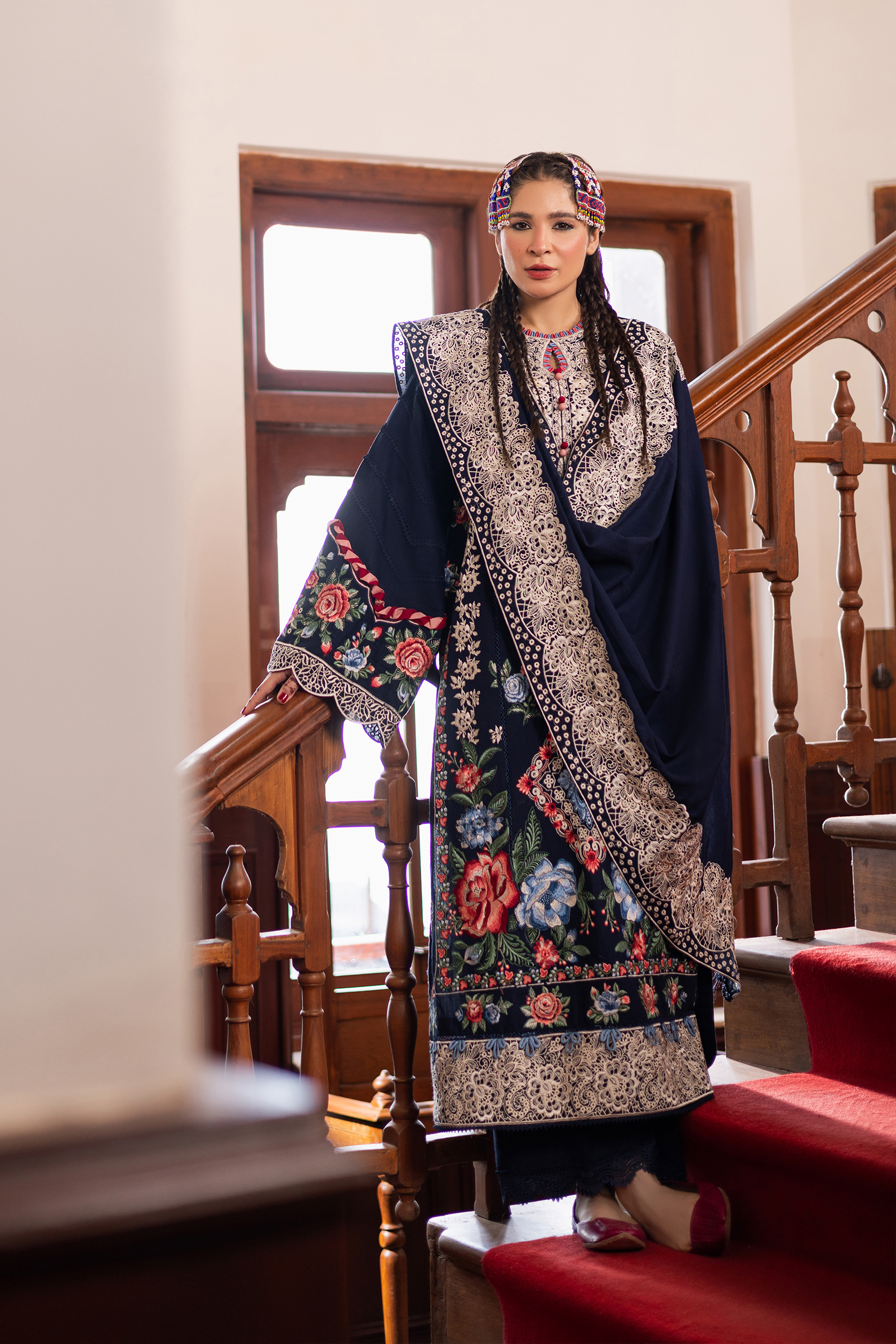 Maryam Hussain Winter Shawl`24 D#10  Muse