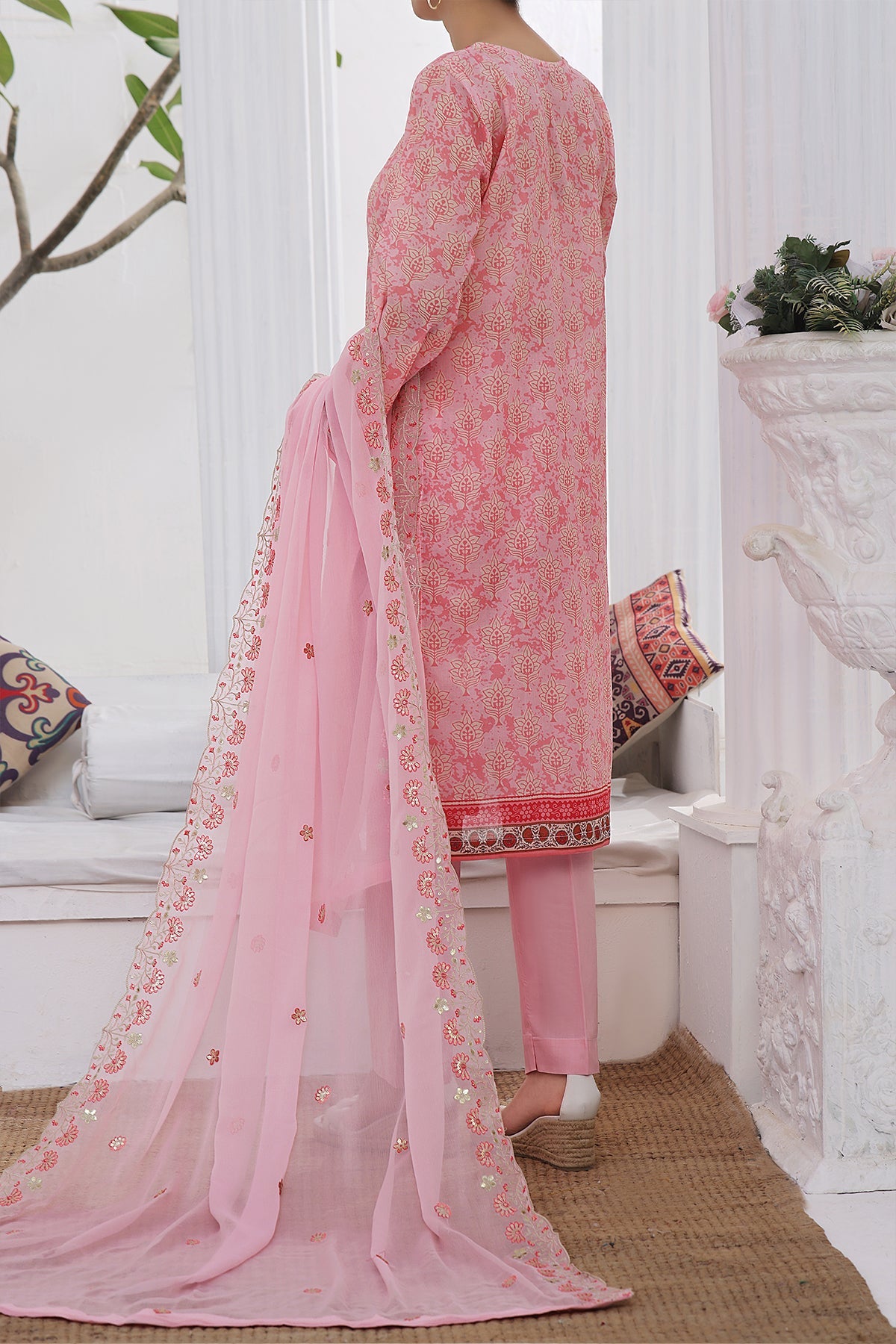 Khansa Luxury Lawn`25 D#05