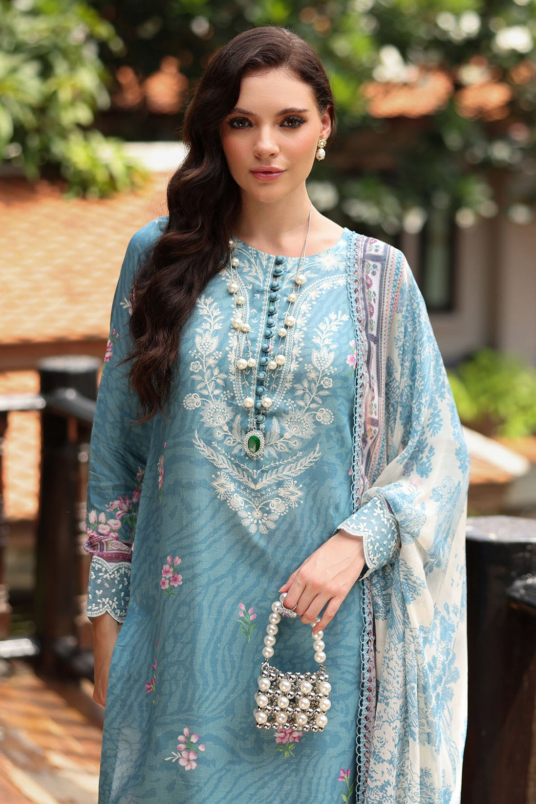 RA Nureh Delights S-Linen`25 DD#17