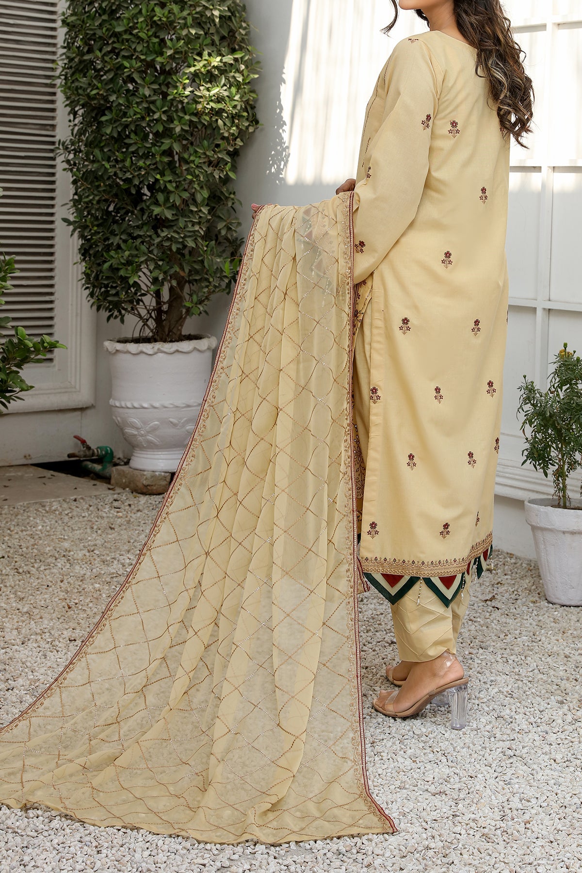 Chamak Damak Emb Lawn`24 D#06