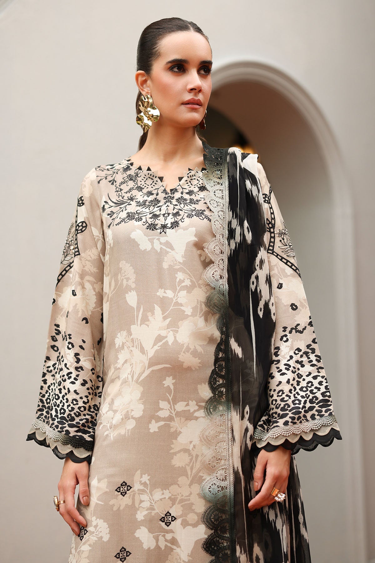 RA Nureh Delights S-Linen`25 DD#23