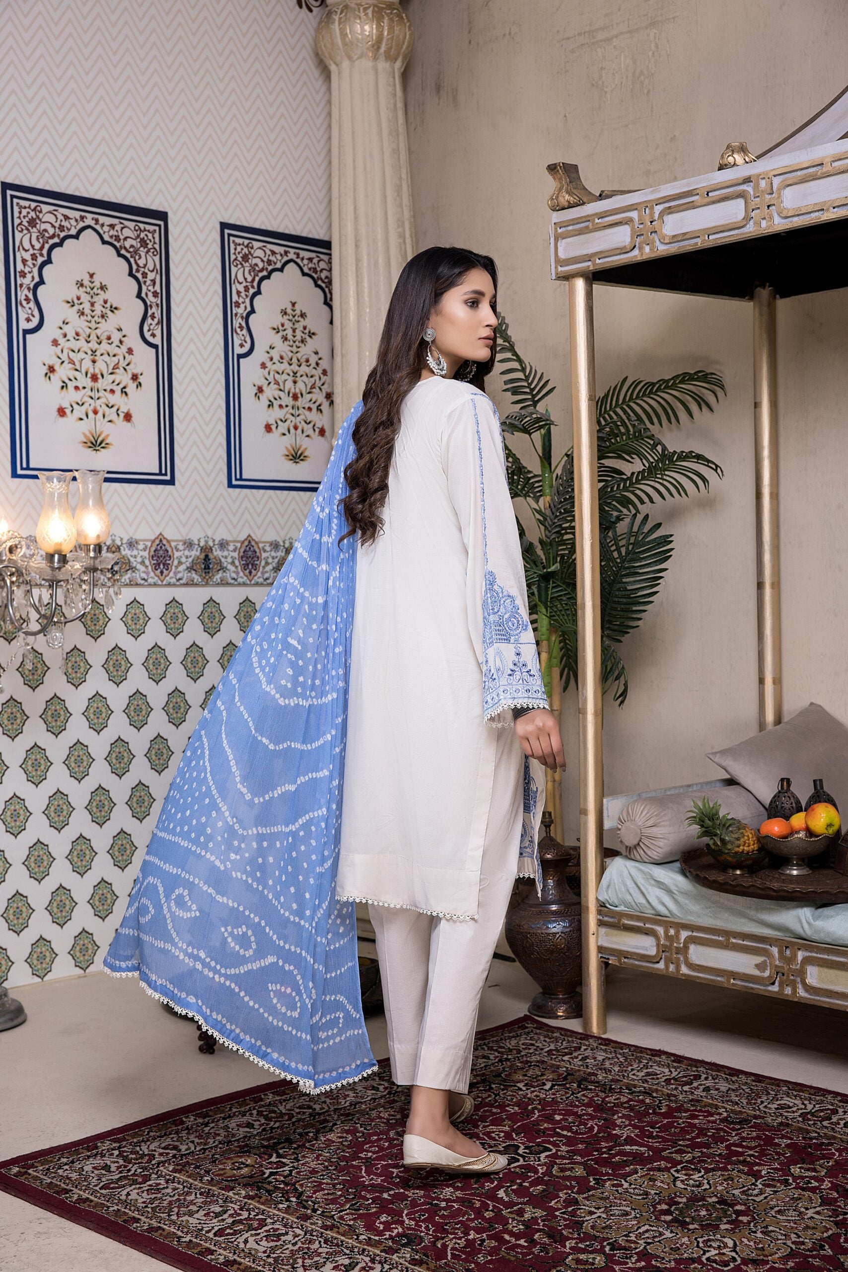 Kalyan Chikankari Bandhani'22 Blue