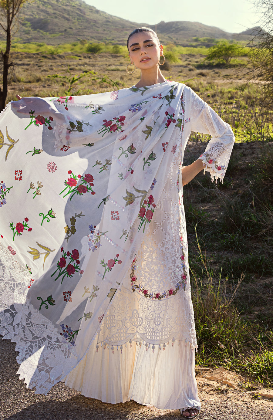 Mahiymaan Luxury Lawn Eid Edit'24 M#03