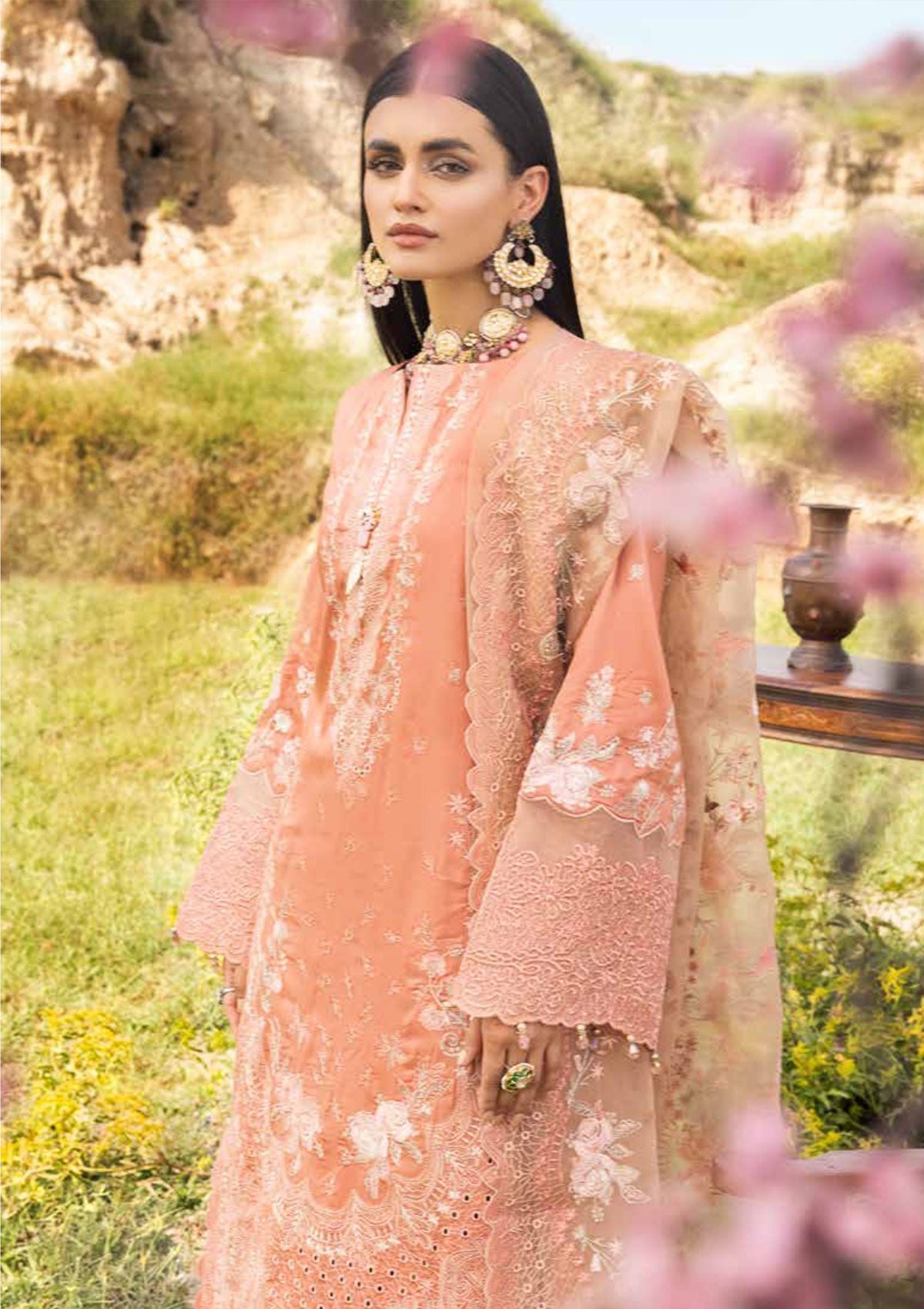 Muscari Emb Cotton Satin`22 D#102