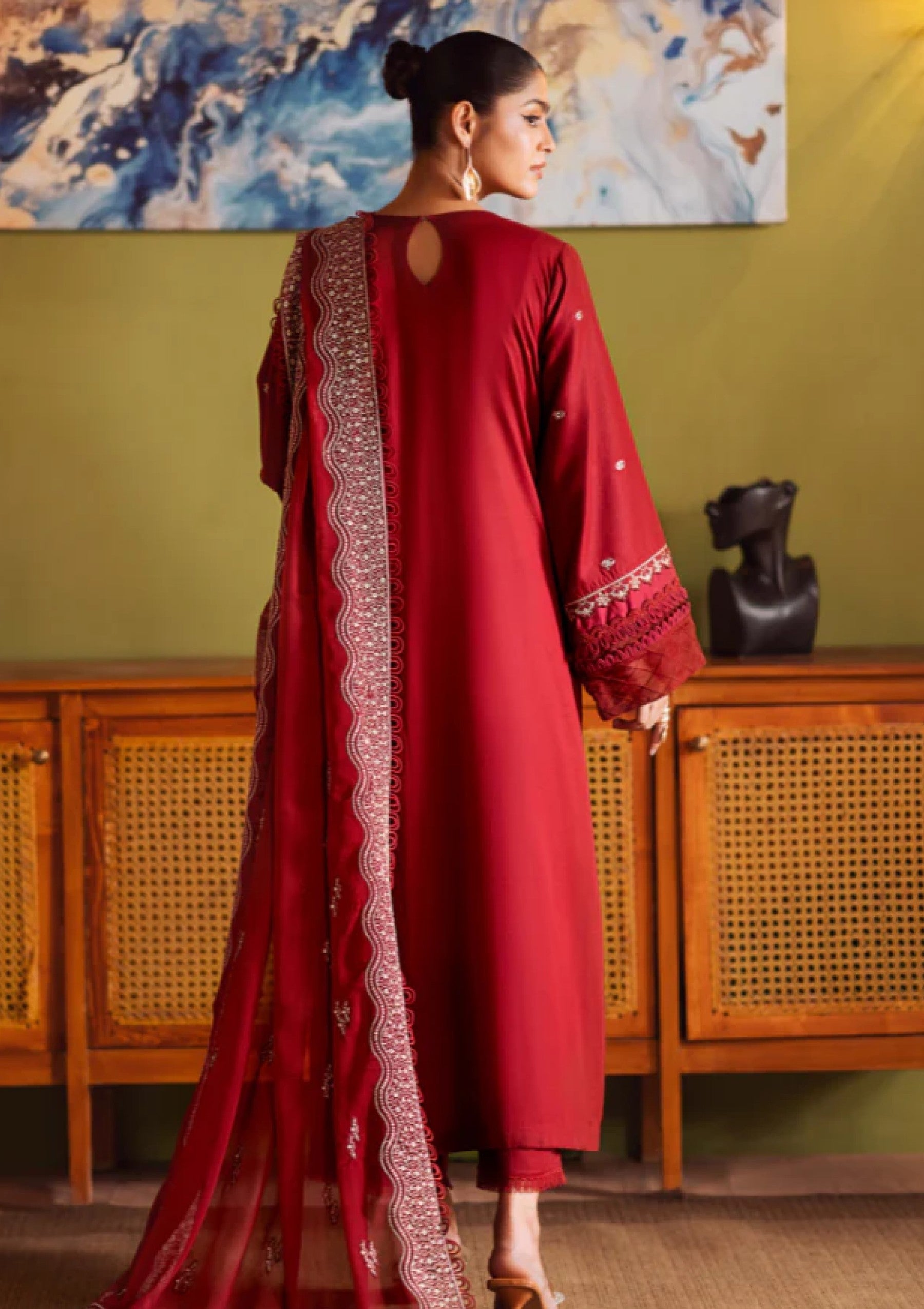 Humdum Lalarukh Emb Lawn'25 D#01