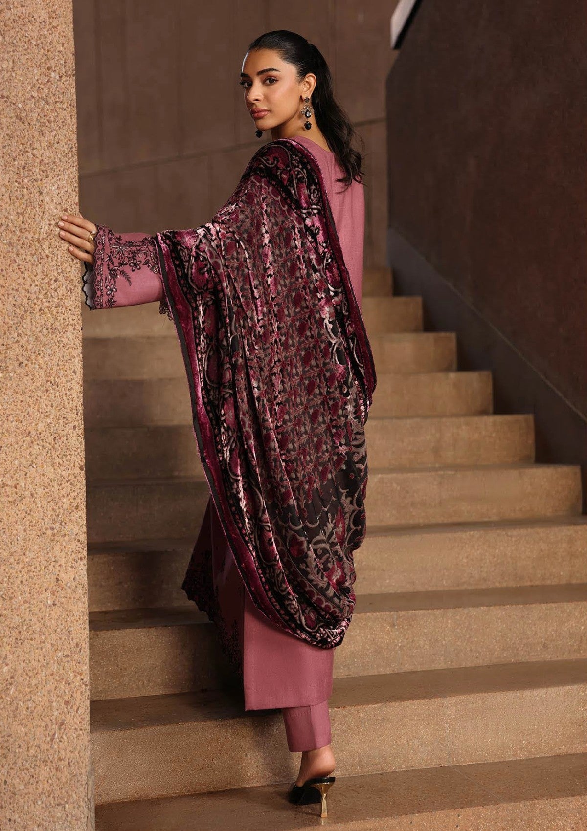 Raj Bari P/Winter Shawl`25 D#02