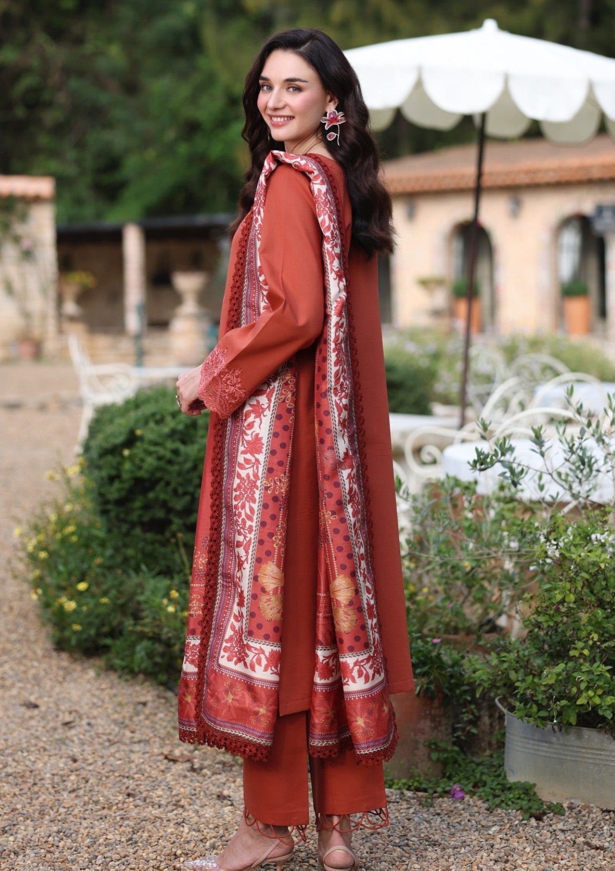 Ayleen Luxe Blossom`26 (ELARA)