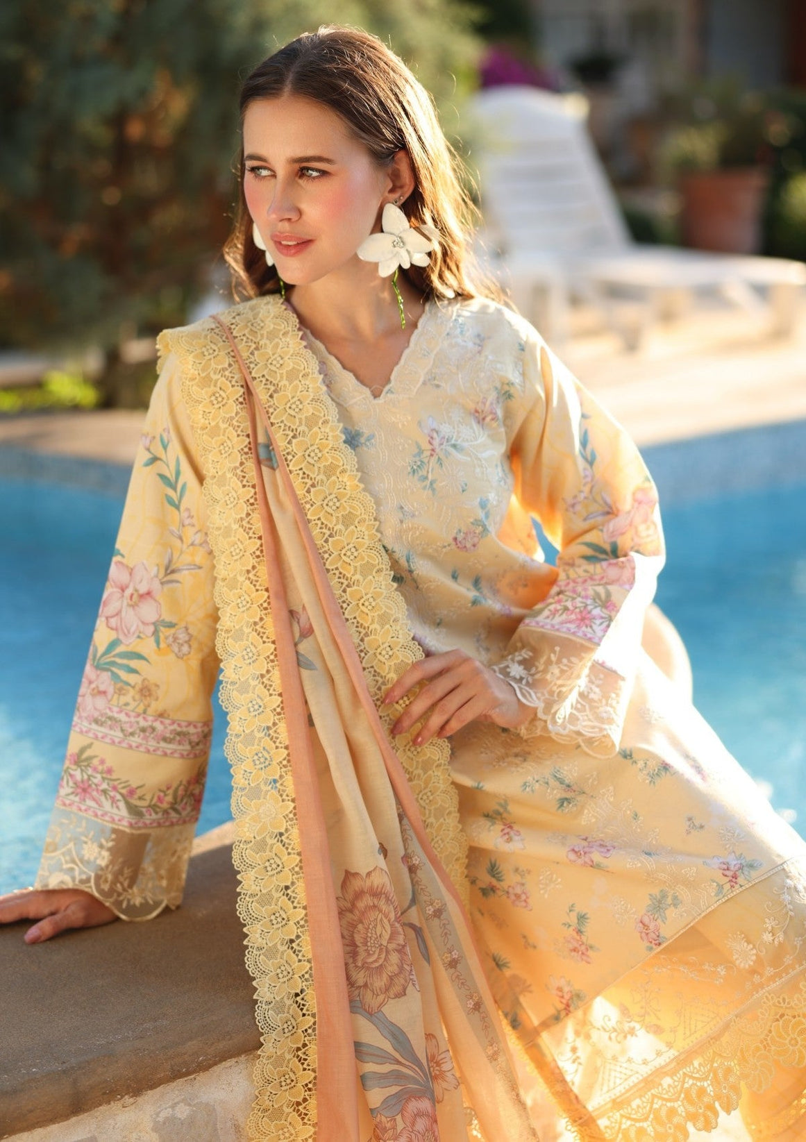 Naqsh Ayleen Lawn`26 QALAM E RANG