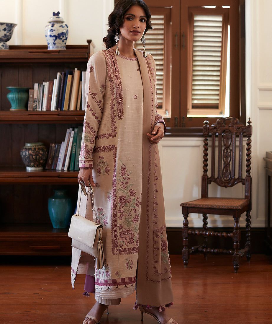 Zaha Winter Unstitched Collection'22 ZW#03 (HAYAL)