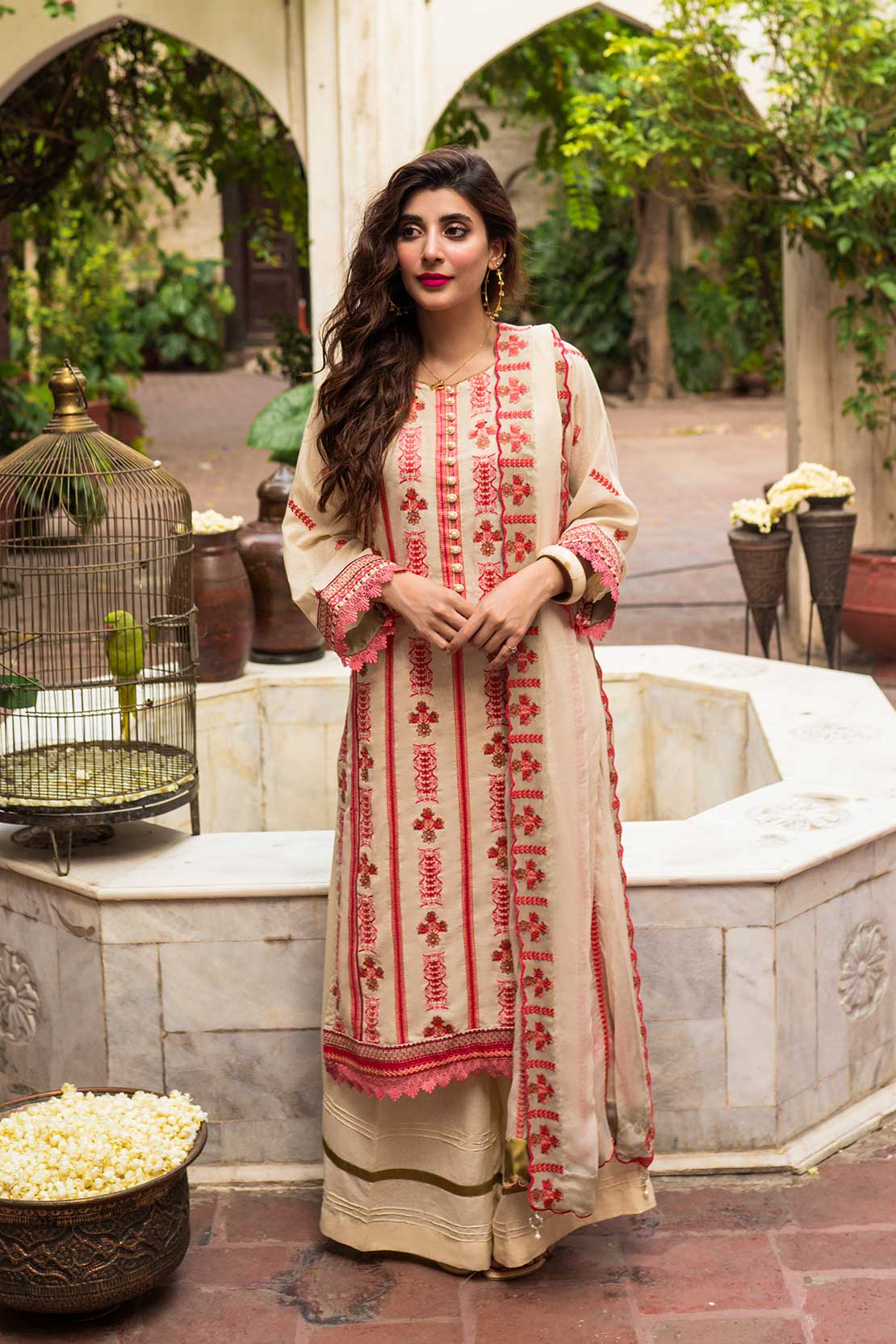 Raaya Luxury Emb Series`20 D#321