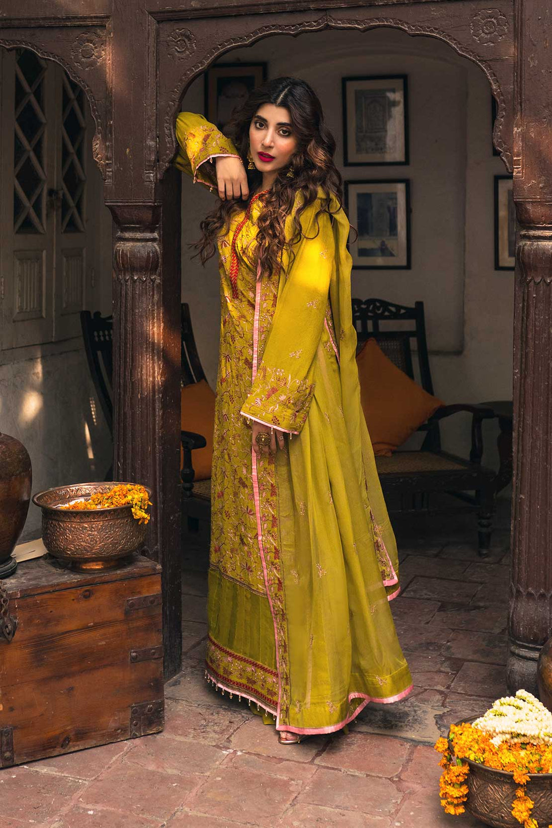 Raaya Luxury Emb Series`20 D#326