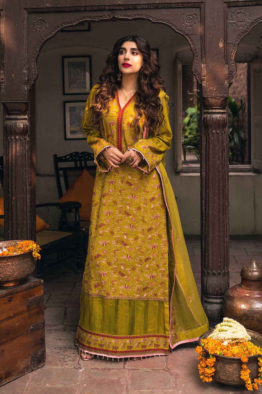 Raaya Luxury Emb Series`20 D#326