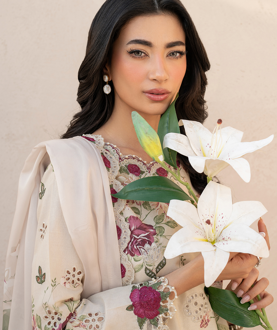 Iznik Festive Lawn Eid Edit'25 D#05