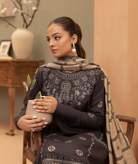 Hamdam Carvan Emb Wool`25 D#07