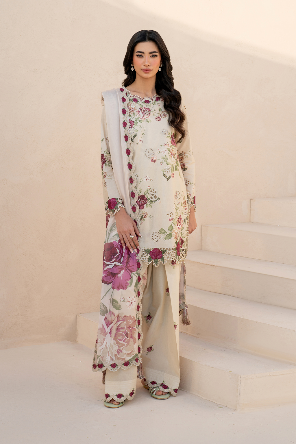 Iznik Festive Lawn Eid Edit'25 D#05