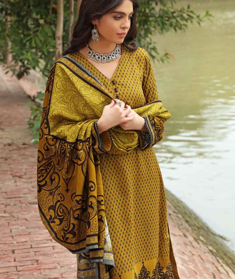 Gul Ahmed Winter Collection`21 LT # 12023 A