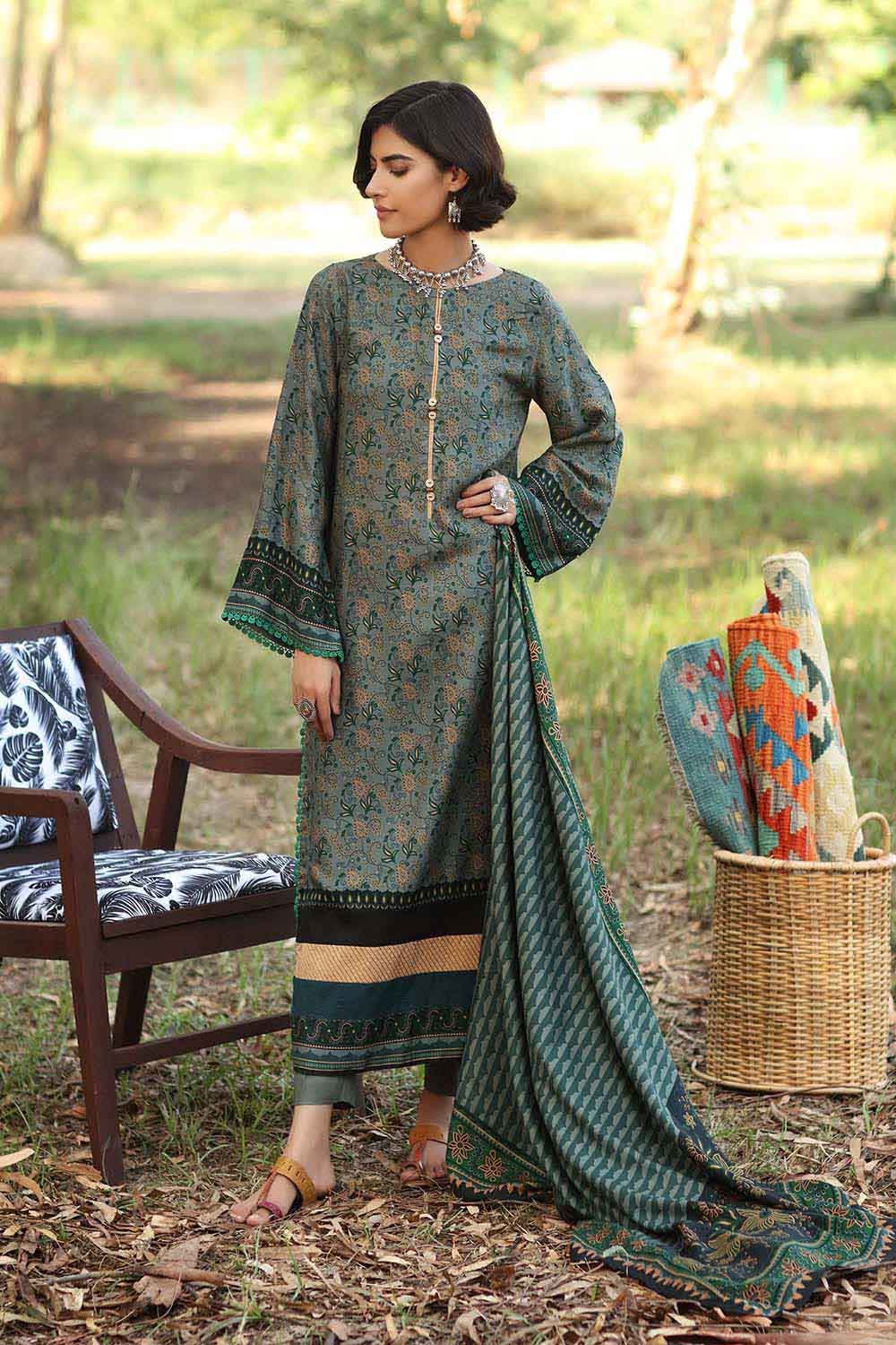 Gul Ahmed Winter Collection`22 LT#12027-B