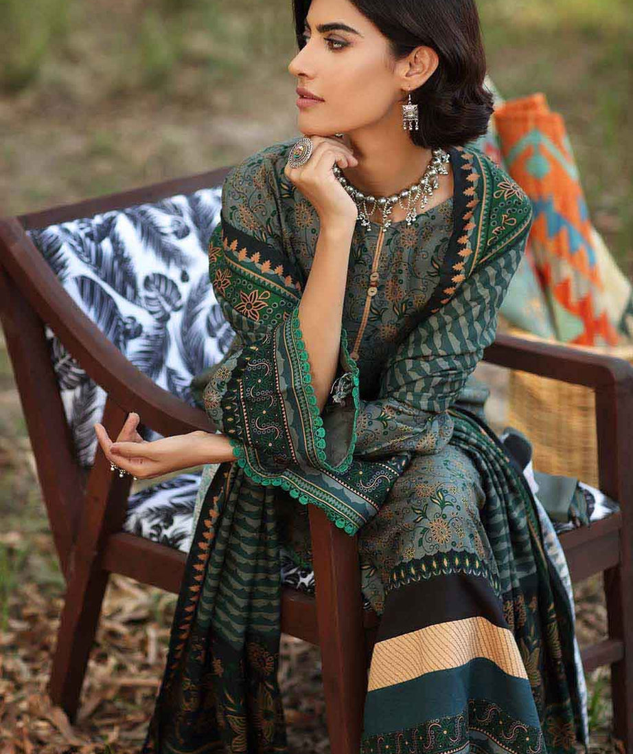 Gul Ahmed Winter Collection`22 LT#12027-B